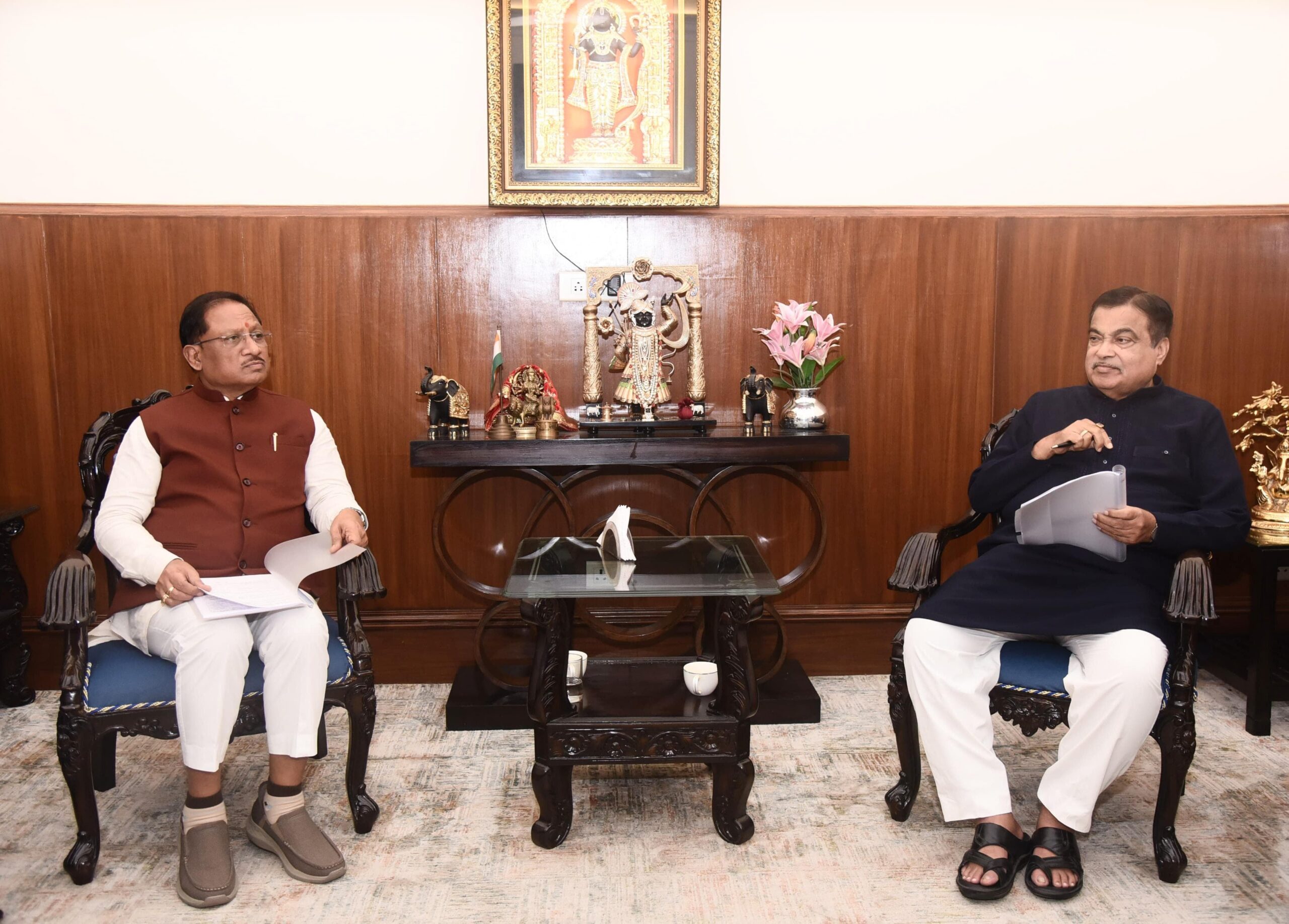 मुख्यमंत्री साय की पहल से छत्तीसगढ़ को मिली 600 करोड़ की सड़क परियोजनाओं की सौगात….