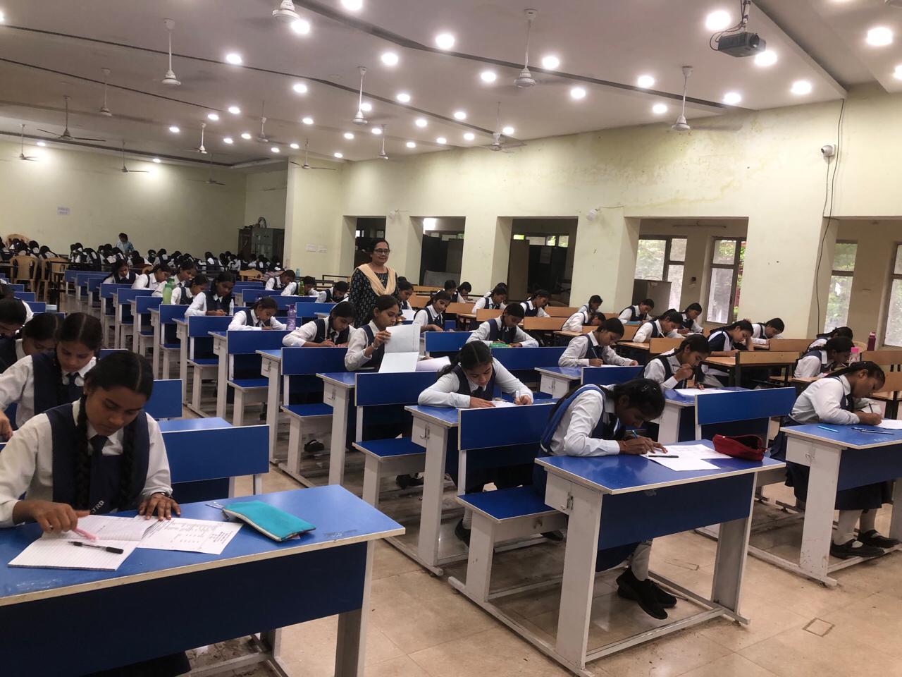 शैक्षणिक गुणवत्ता की दिशा में बड़ा कदम, मिशन उत्कर्ष 2025 के तहत कक्षा 10वीं-12वीं के लिए साप्ताहिक मूल्यांकन शुरू….