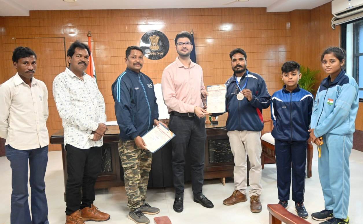 राज्य स्तरीय कूडो प्रतियोगिता में बलौदाबाजार के खिलाड़ियों ने जीते सात मेडल…..