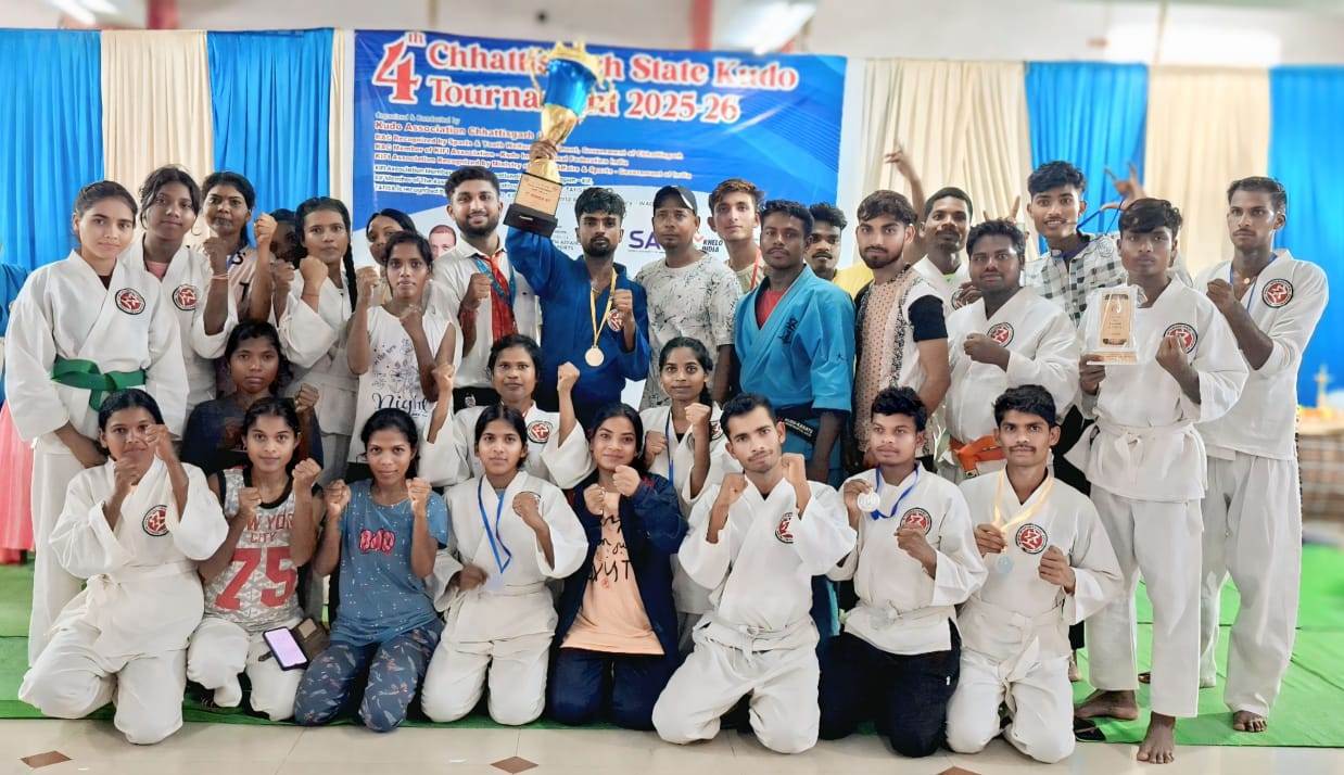 राज्य स्तरीय कूड़ो प्रतियोगिता में खिलाड़ियों को मिला स्वर्ण पदक…..