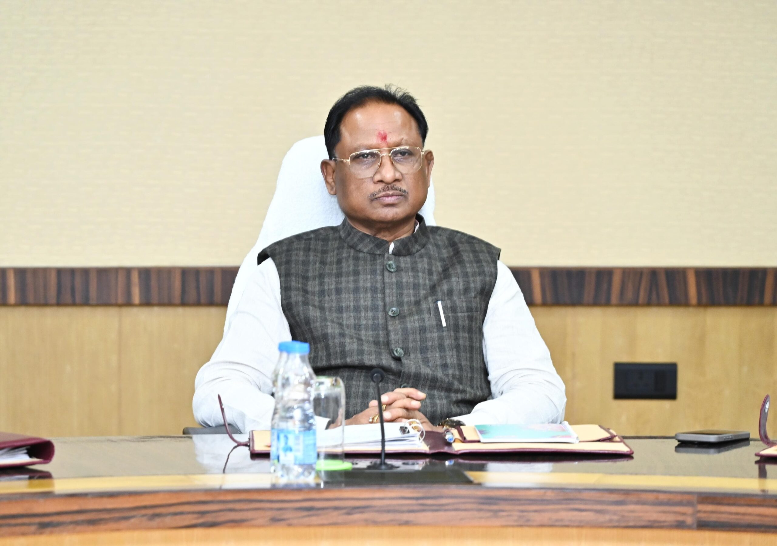 बस्तर में नक्सल उन्मूलन की दिशा में ऐतिहासिक सफलता — दण्डकारण्य क्षेत्र के 200 से अधिक माओवादी कैडर करेंगे आत्मसमर्पण…..