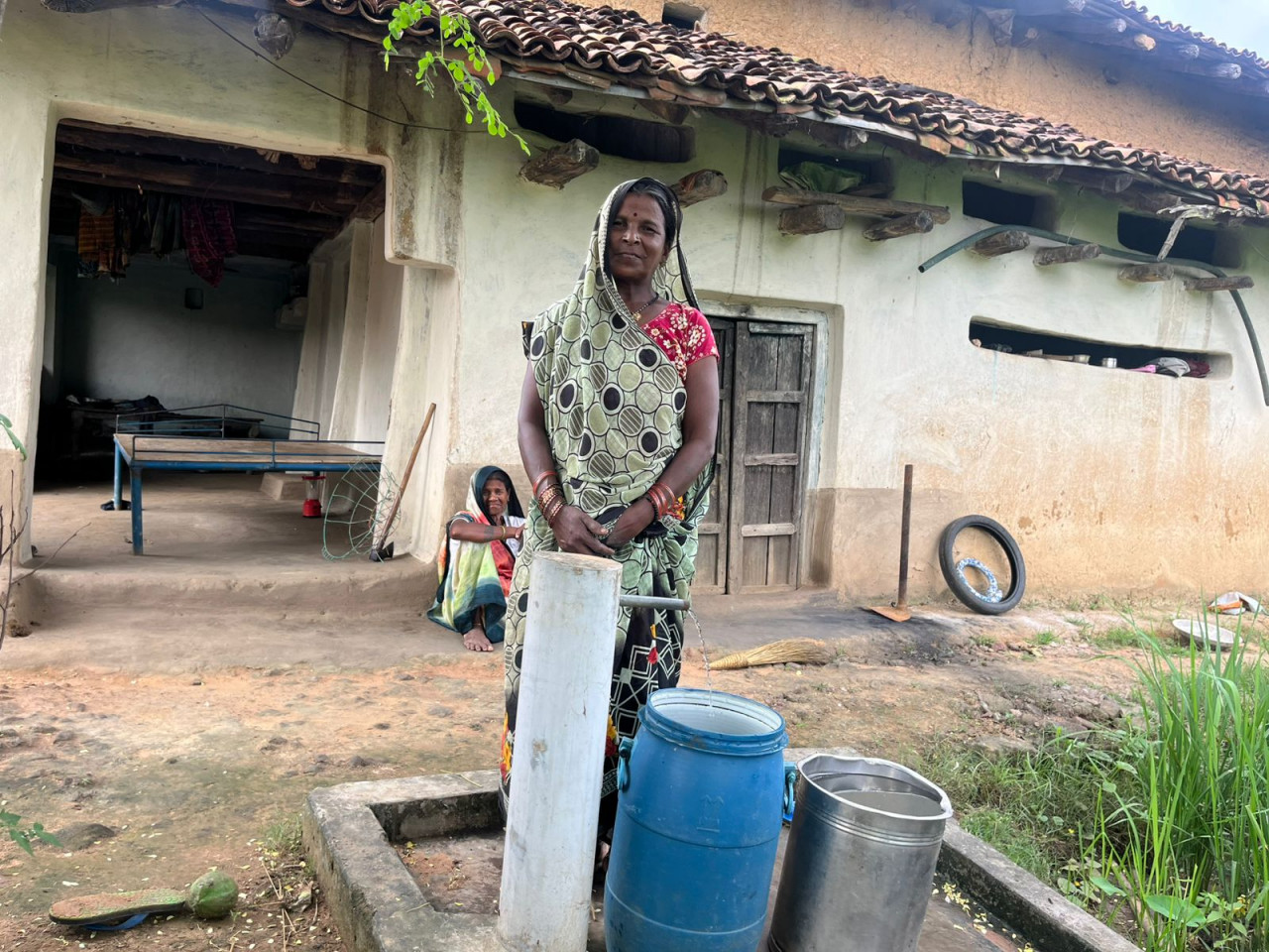 गाँव की तस्वीर बदली, कौशल्या की तकदीर सँवरी: जल जीवन मिशन से मिला घर-घर नल का तोहफ़ा….