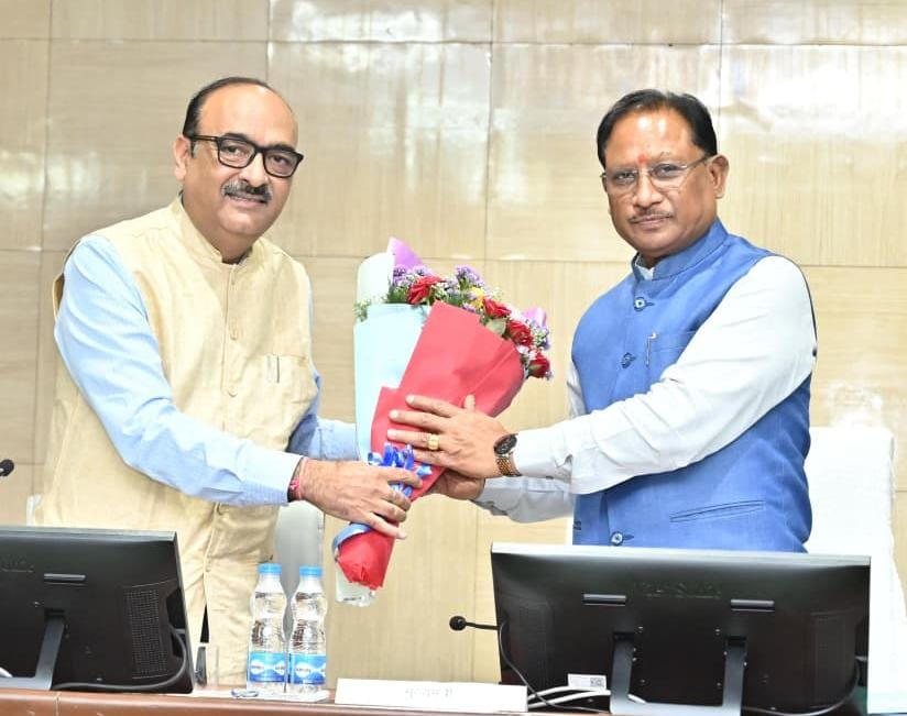 मुख्यमंत्री विष्णु देव साय की अध्यक्षता में कलेक्टर कॉन्फ्रेंस शुरू….