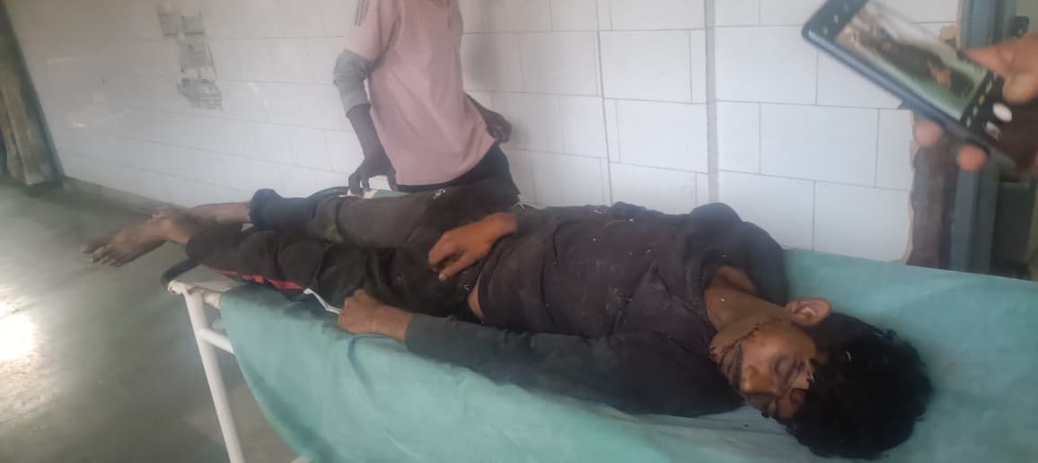 नेशनल हाईवे 130 स्थित केवरी मोड़ के पास सड़क हादसे में बाइक सवार युवक की हुई मौत,जांच में जुटी लखनपुर पुलिस। नेशनल हाईवे 130 स्थित केवरी मोड़ के पास सड़क हादसे में बाइक सवार युवक की हुई मौत,जांच में जुटी लखनपुर पुलिस।