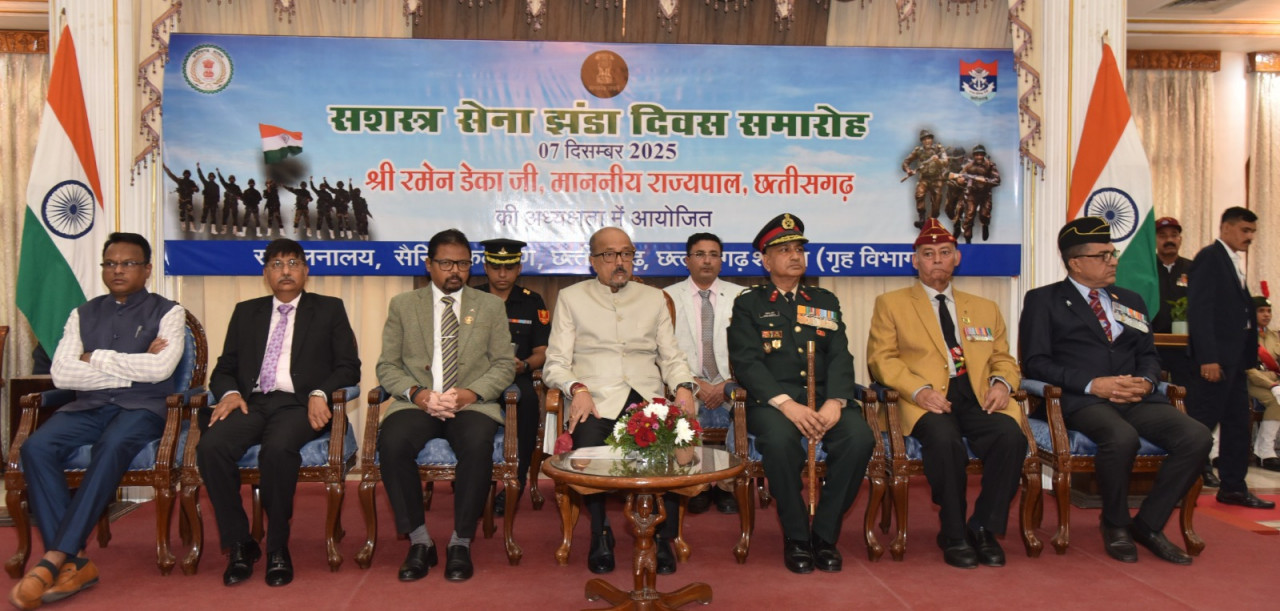 वीर सैनिकों के कारण ही हमारे जीवन और संपत्ति सुरक्षित है – राज्यपाल रमेन डेका….. वीर सैनिकों के कारण ही हमारे जीवन और संपत्ति सुरक्षित है – राज्यपाल रमेन डेका…..
